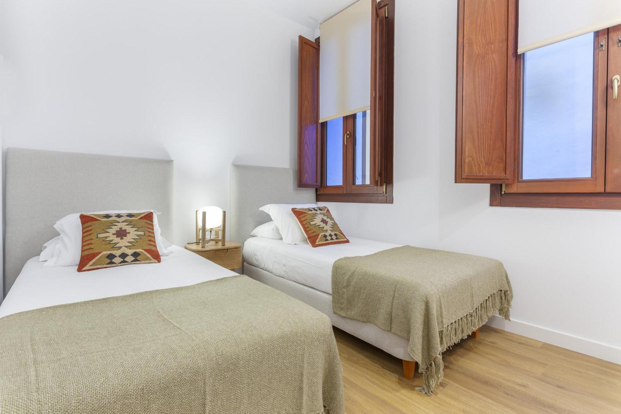 Cibeles Luxe In Madrid Apartment Екстериор снимка