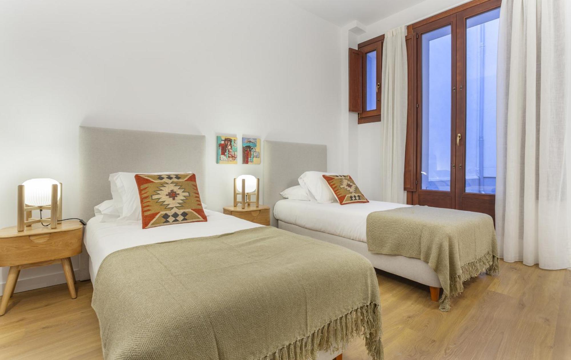Cibeles Luxe In Madrid Apartment Екстериор снимка