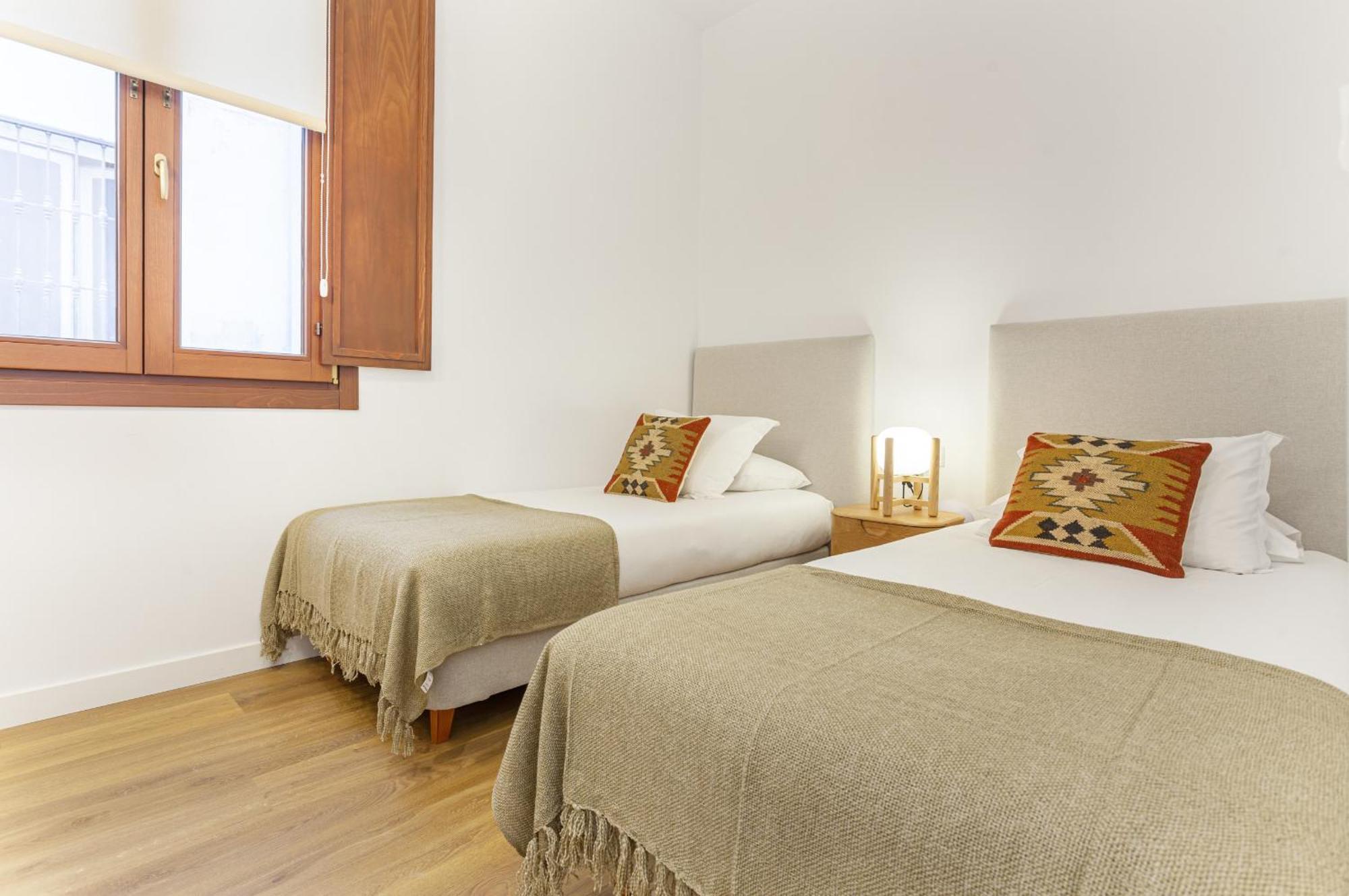 Cibeles Luxe In Madrid Apartment Екстериор снимка