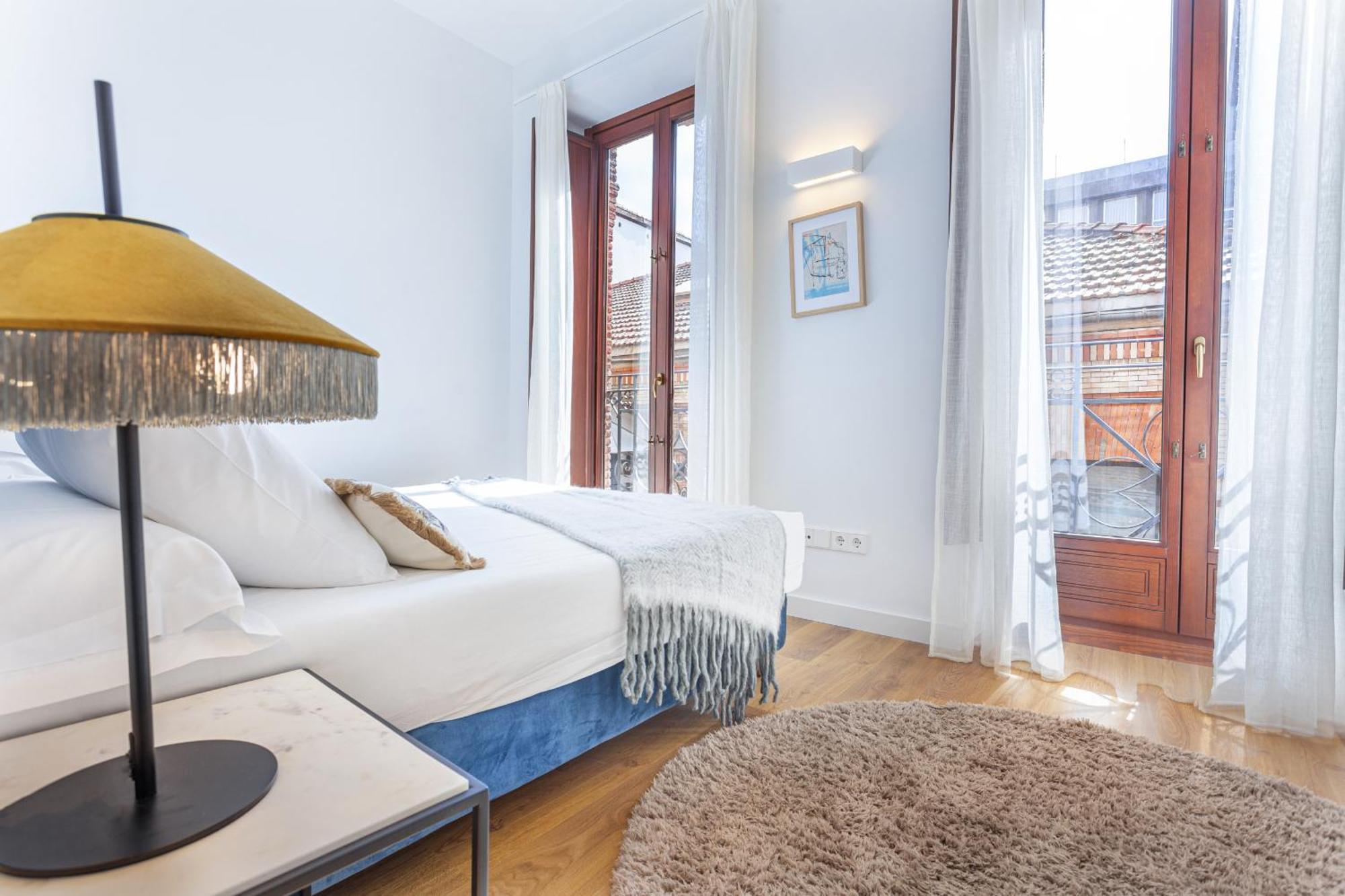Cibeles Luxe In Madrid Apartment Екстериор снимка