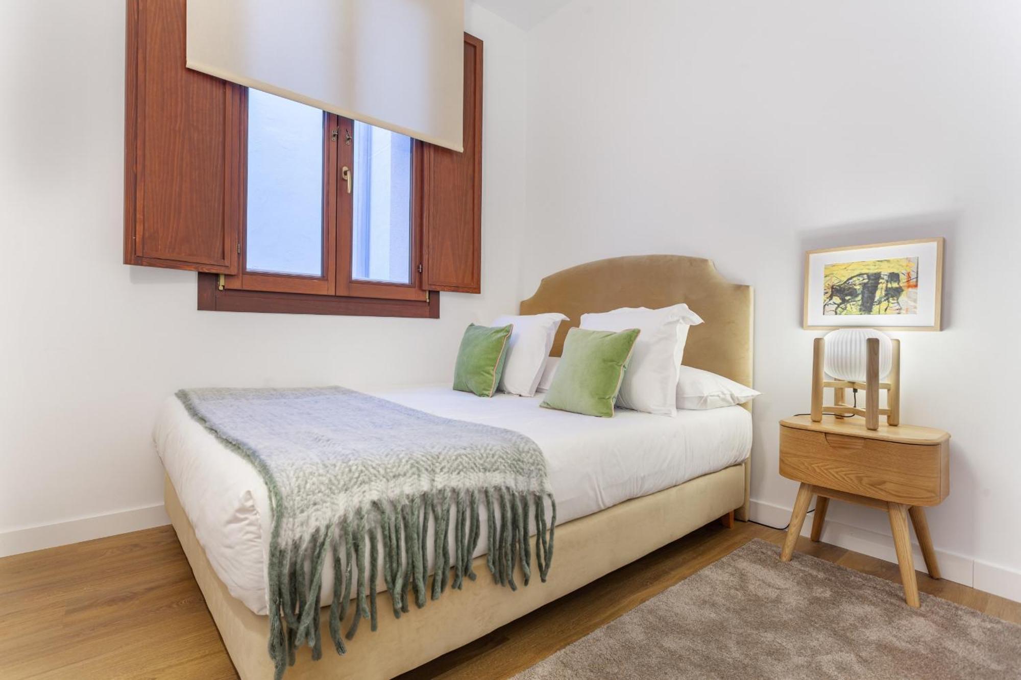 Cibeles Luxe In Madrid Apartment Екстериор снимка