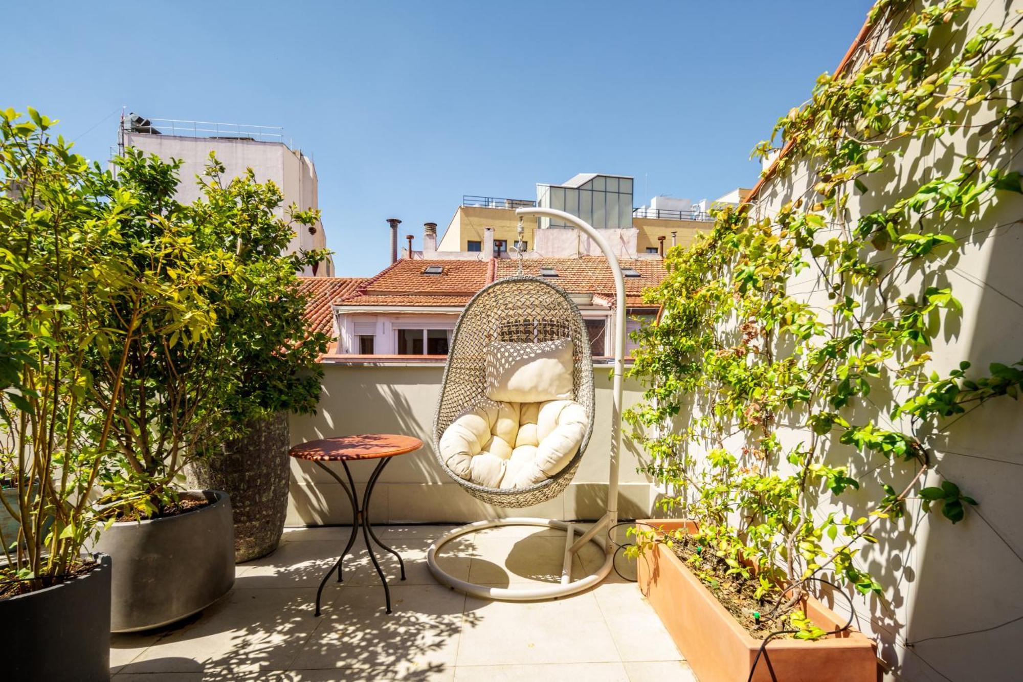 Cibeles Luxe In Madrid Apartment Екстериор снимка