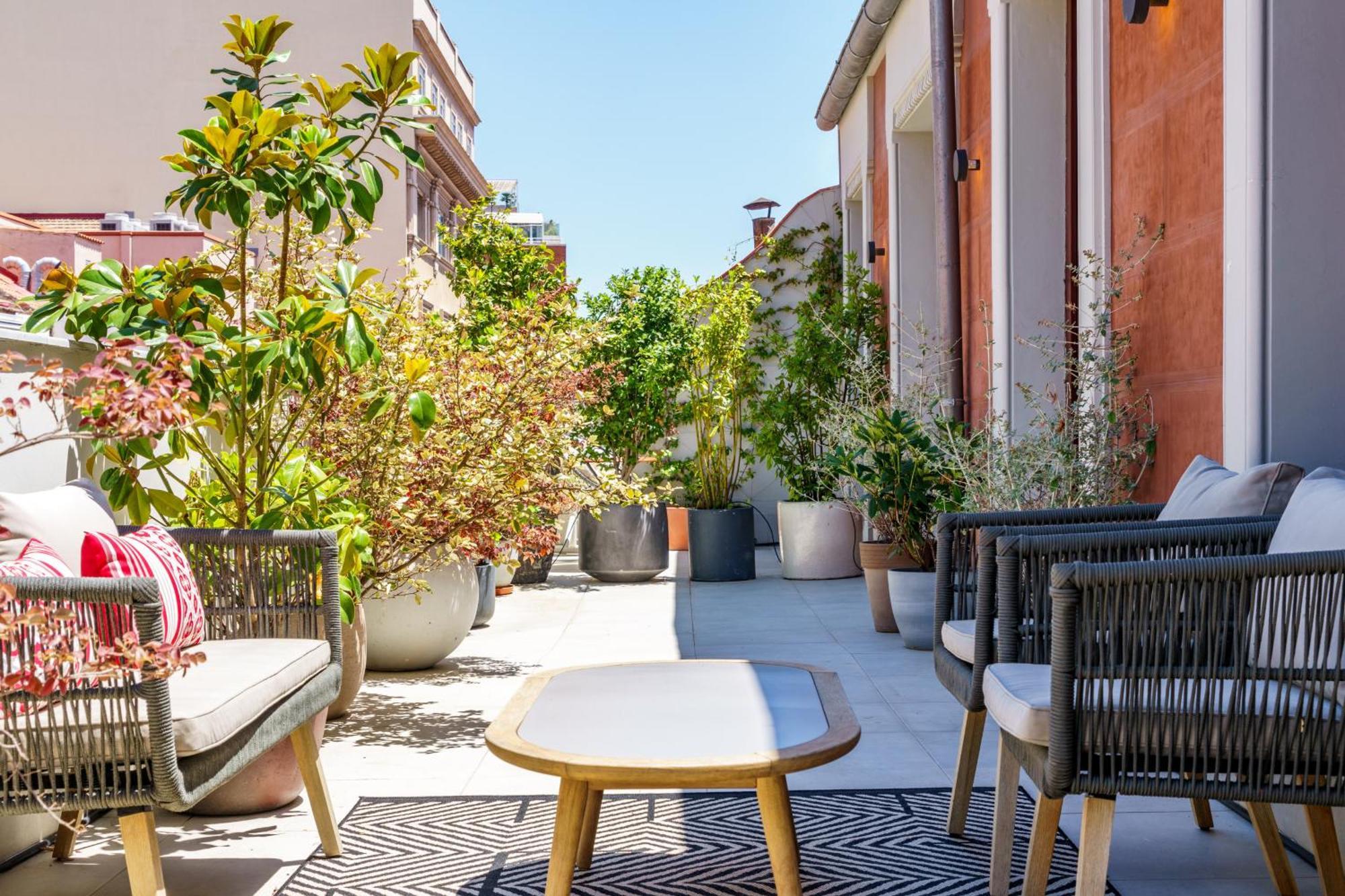 Cibeles Luxe In Madrid Apartment Екстериор снимка